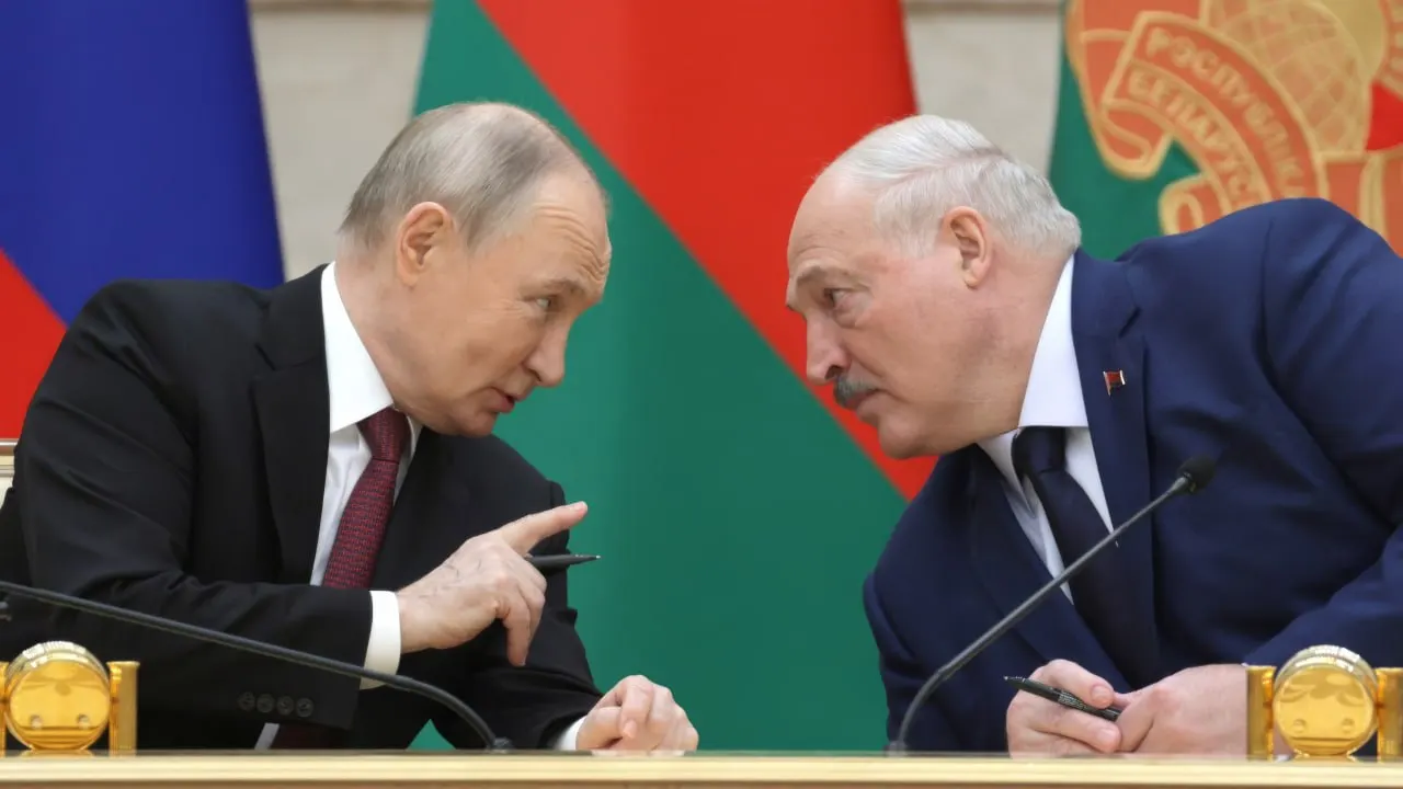 26 июня в резиденции на Валдае прошли закрытые переговоры президентов России и Беларуси. Официальных заявлений по итогам встречи не последовало; обсуждались вопросы региональной безопасности, торгово-экономического взаимодействия и проекты Союзного государства.