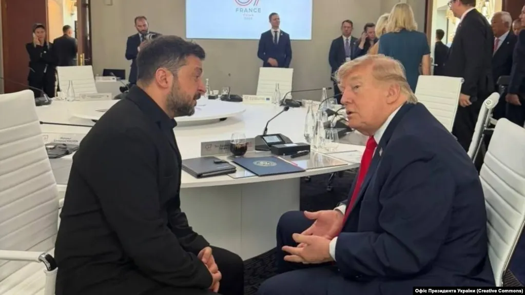 На саммите G7 в Эвиане лидеры согласовали необходимость жёсткой реакции на Россию: обсуждались возможные новые санкции в энергетике и банковском секторе, а также поставки Украине систем ПВО.