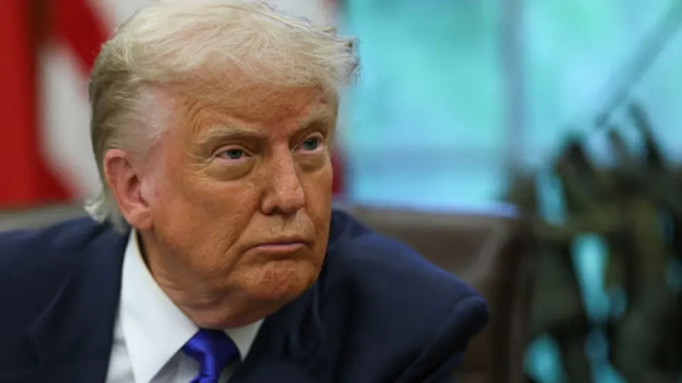 На саммите G7 американский президент заявил о готовности поддержать Украину и ужесточить санкции против России при условии помощи европейских коллег в расчистке Ормузского пролива. Лидеры «семёрки» договорились об увеличении поставок ПВО и о возможности расширения санкций в нефтегазовом секторе.