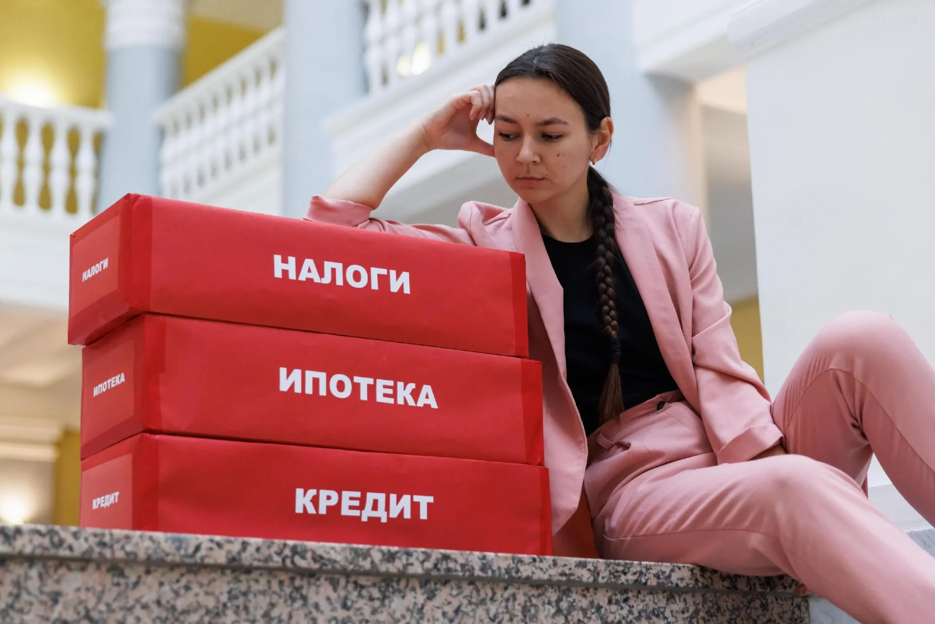 Экономист Андрей Бунич рассуждает о бюджете на 2027 год и объясняет риски роста налогов.