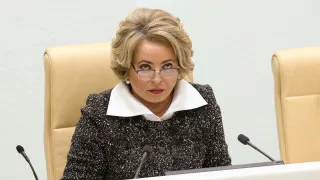 Глава Совета Федерации призвала россиян переселяться из крупных городов в просторные дома по всей стране, заводить большие семьи и высаживать цветы во дворах, на фоне продолжающегося демографического спада и рекордно низкой рождаемости.