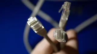 Крупные отечественные IT‑разработчики обратились к властям с предложением создать согласительный орган по интернет-блокировкам и предупредили, что нынешние меры против VPN подрывают инфраструктуру Рунета и осложняют работу программистам.