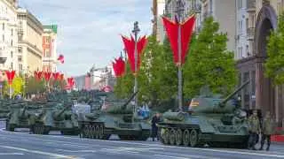 Военные приоритеты радикально перестроили российскую экономику, усилив сырьевую зависимость, деформировав рынок труда и институты. Да и после завершения боевых действий эти проблемы никуда не исчезнут — именно с ними придется входить в период политического и экономического перехода.
