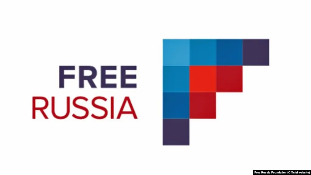 Росфинмониторинг внёс в реестр террористов и экстремистов руководство фонда «Свободная Россия». В отношении руководителей фонда, который выступает против войны и за демократические преобразования, сообщается о возбуждении уголовных дел.
