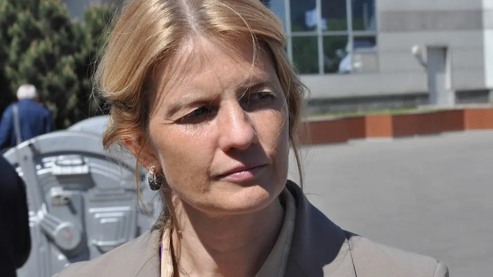 Наталья Касперская выступила с резкой критикой в адрес Второй службы ФСБ, которая получила контроль над регулированием рунета. Эксперты и представители IT-сообщества сомневаются, что её попытки повлиять на политику в сфере блокировок и регулирования принесут результат.