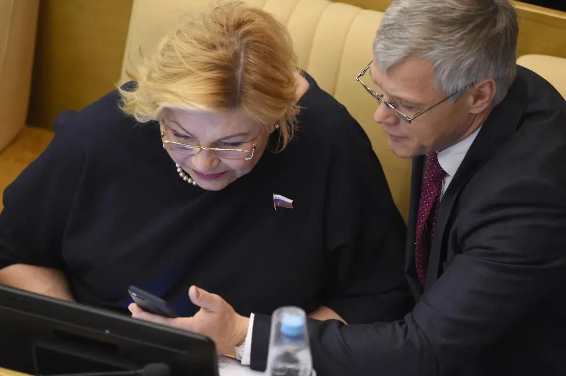 Два депутата, в том числе представитель Челябинской области Валерий Гартунг, оказались в числе проголосовавших против обращения Госдумы по удару по Старобельску; спикер назвал голосование «техническим сбоем» и призвал разобраться.