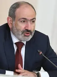 Премьер Армении заявил о государственной поддержке производителей, пострадавших от временных ограничений на поставки в Россию: речь идёт о компенсациях убытков и помощи в повышении качества продукции, а также о поиске альтернативных рынков сбыта.