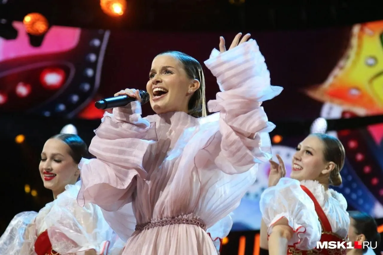Певица Татьяна Куртукова выступит хедлайнером летнего фестиваля «Город встреч» и откроет шоу на эспланаде 12 июня.