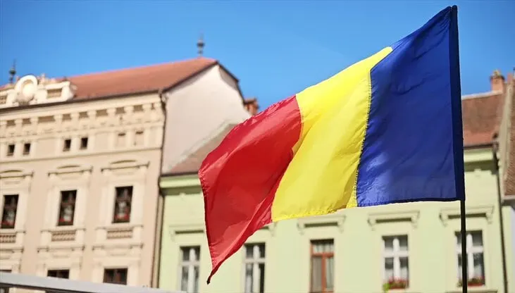 Бухарест потребовал выезда дипломата после того, как румынские силы сбили три беспилотника, незаконно проникших в страну; также отозван посол для консультаций.
