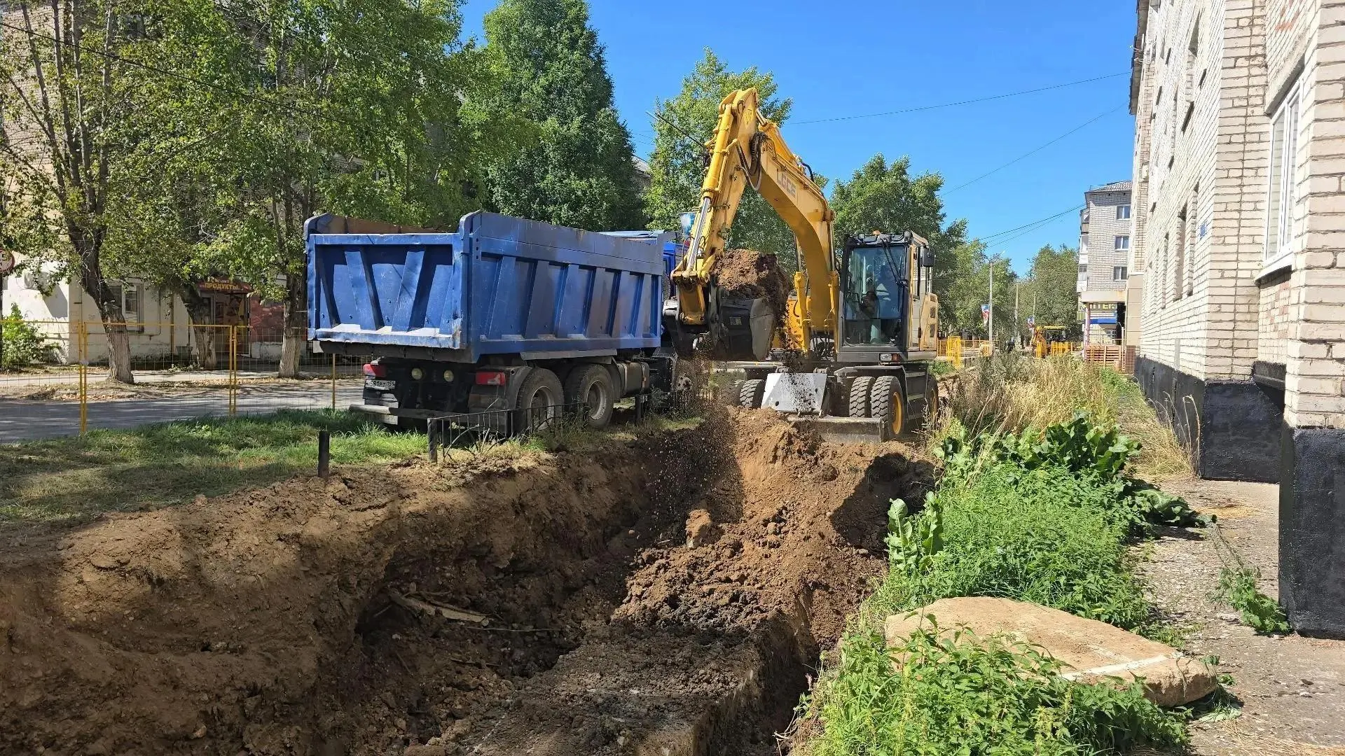 В регионе реализуют масштабные работы по обновлению теплосетей и водоснабжения в нескольких населённых пунктах: Яйва, Верещагино, Филатово, Соликамск и Юрла.