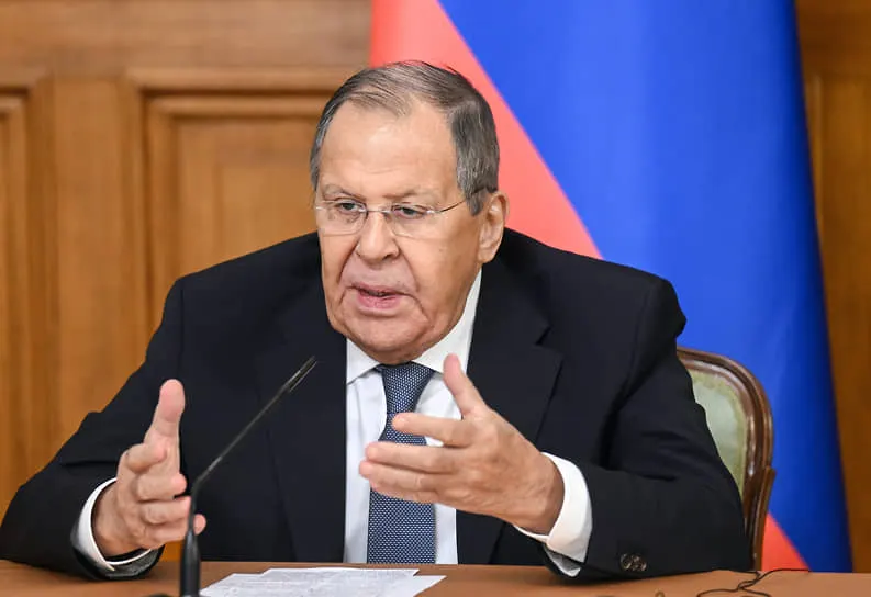 Министр иностранных дел сообщил, что информационная война вокруг так называемой спецоперации в Украине продолжится и имеет тенденцию к обострению.